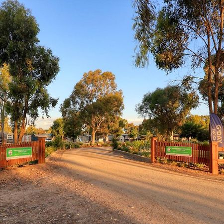Yarrawonga Riverlands Tourist Park ภายนอก รูปภาพ
