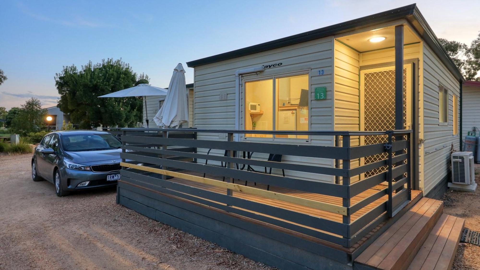 Yarrawonga Riverlands Tourist Park ห้อง รูปภาพ