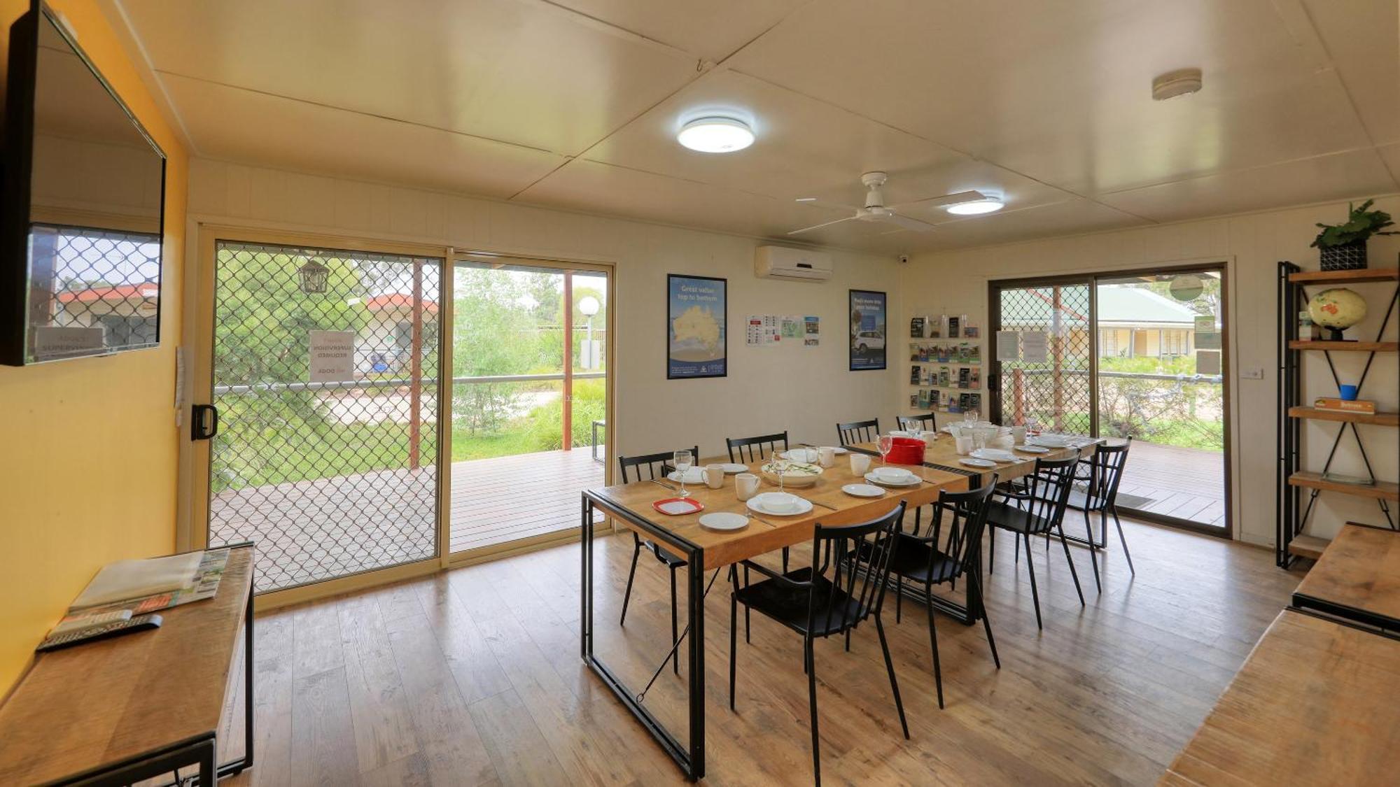 Yarrawonga Riverlands Tourist Park ภายนอก รูปภาพ